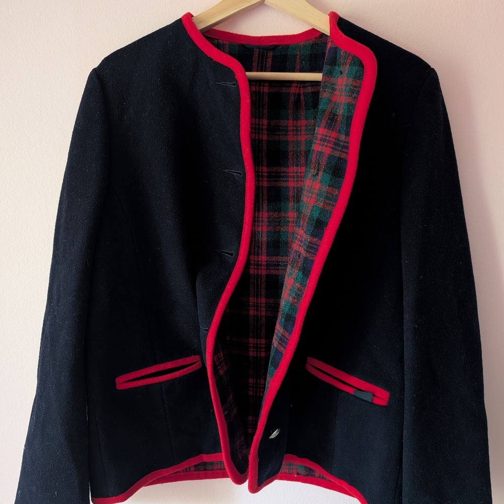 Mackintosh Wool Jacket In Navy Blue And Red Plaid Size Large
